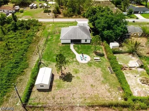 1012 Calvin Ave, Lehigh Acres, FL 33972