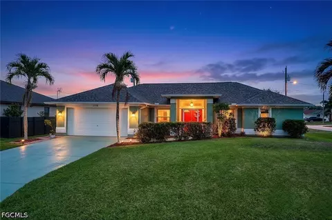 1718 SW 12th Ln, Cape Coral, FL 33991