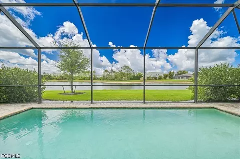 10792 Firebush Cir, North Fort Myers, FL 33917