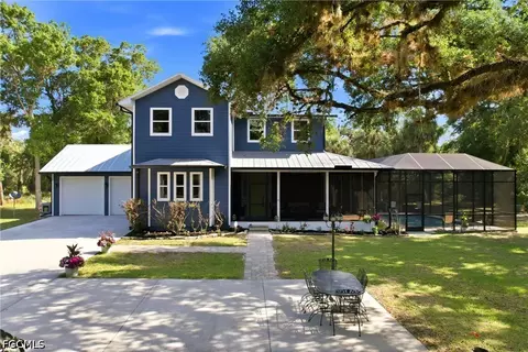 3081 Wakefield Ln, Alva, FL 33920