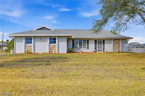 4437 Wynkoop Cir, Port Charlotte, FL 33948