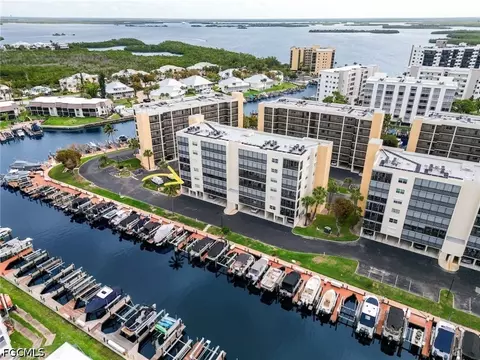4471 Bay Beach Ln #314, Fort Myers Beach, FL 33931