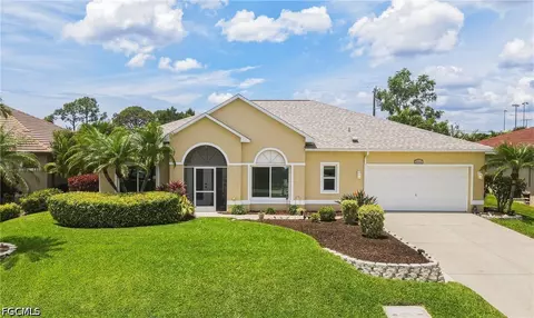 3512 SW 17th Pl, Cape Coral, FL 33914