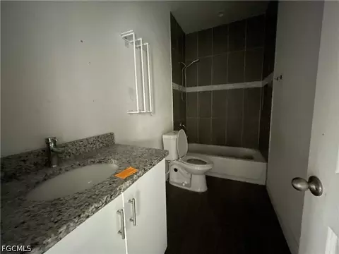 8046 Memory Cir, Labelle, FL 33935 photo 6