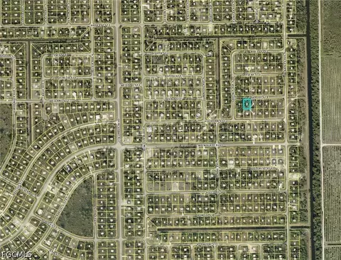 1240 Spruce St E, Lehigh Acres, FL 33974 photo 3