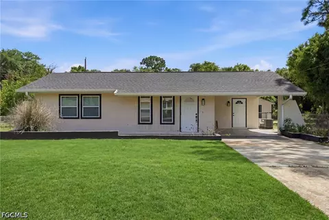 1702 E 6th St, Lehigh Acres, FL 33972