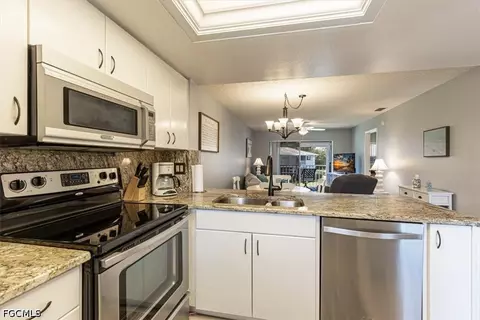 8180 Summerlin Village Cir #708, Fort Myers, FL 33919