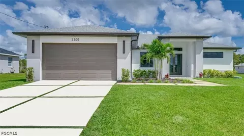 3500 13th St W, Lehigh Acres, FL 33971