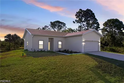 642 Stanley Ave S, Lehigh Acres, FL 33974