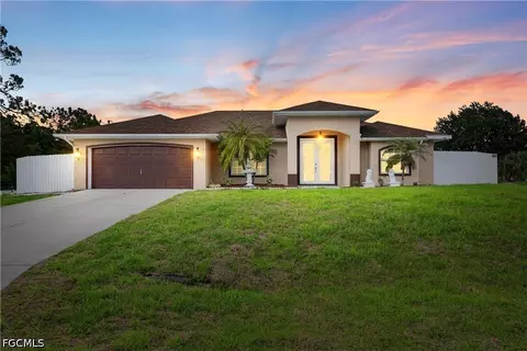 1145 Pineda St E, Lehigh Acres, FL 33974