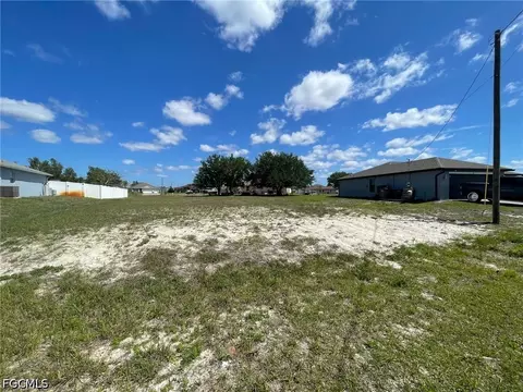 615 NW 29th St, Cape Coral, FL 33993