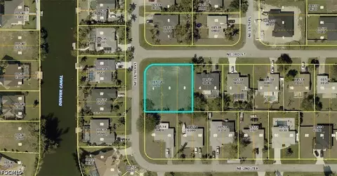 1804 NE 3rd St, Cape Coral, FL 33909