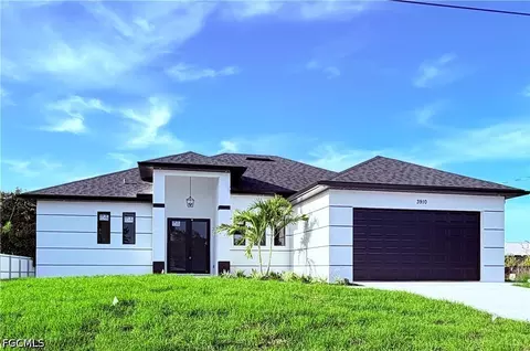 3910 10th St W, Lehigh Acres, FL 33971