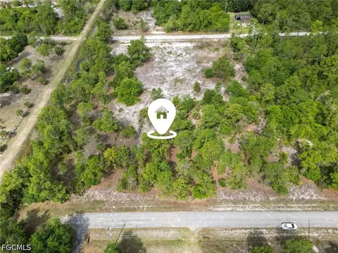 403 Wellington Ave, Lehigh Acres, FL 33972