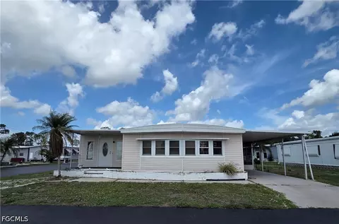 694 Dream Ln, North Fort Myers, FL 33917