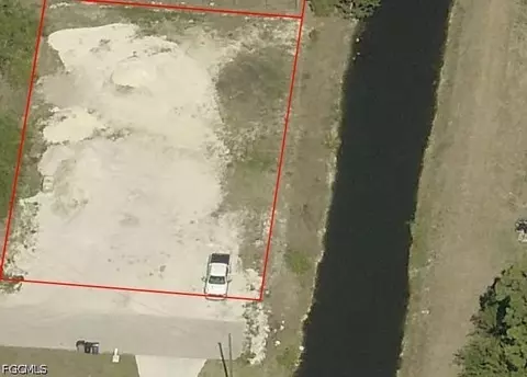 2800 10th St W, Lehigh Acres, FL 33971