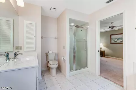 Bath - 372 Fox Den Cir, Naples, FL 34104 photo 1 of 3