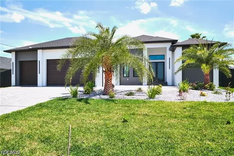 2717 SW 22nd Ave, Cape Coral, FL 33914