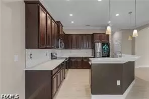 17037 Wrigley Cir, Fort Myers, FL 33908