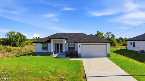 3367 Meadow Rd, Lehigh Acres, FL 33974