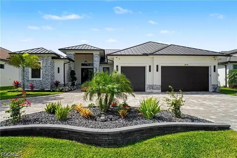 2814 Gleason Pkwy, Cape Coral, FL 33914