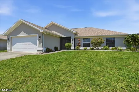 2103 SW 30th Ter, Cape Coral, FL 33914