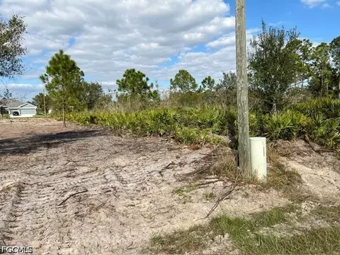 2708 38th St W, Lehigh Acres, FL 33971
