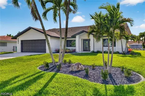 5312 SW 9th Pl, Cape Coral, FL 33914