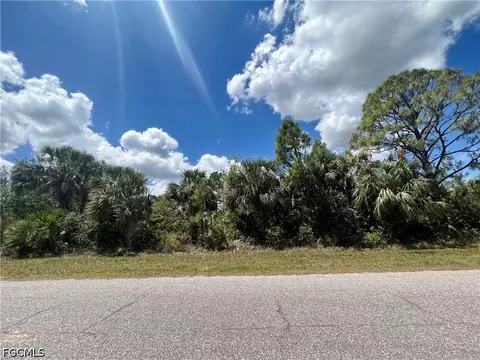 4441 Hobson St, Port Charlotte, FL 33981