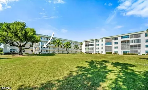 1580 Pine Valley Dr #217, Fort Myers, FL 33907
