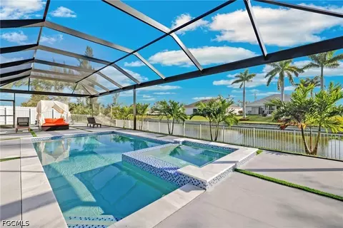 234 SW 26th St, Cape Coral, FL 33914