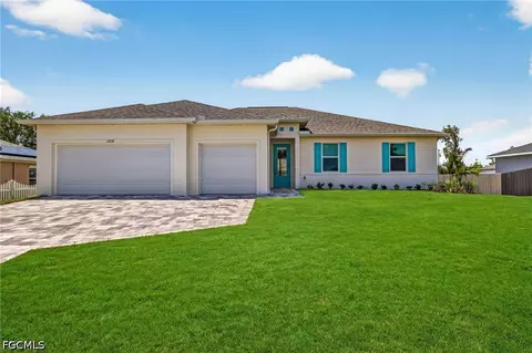 2212 NW 1st Pl, Cape Coral, FL 33993