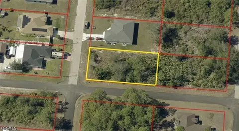 2900 6th St SW, Lehigh Acres, FL 33976
