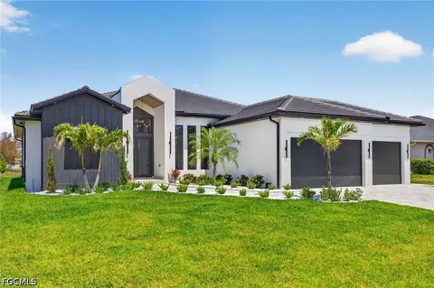 3327 NW 2nd Ter, Cape Coral, FL 33993