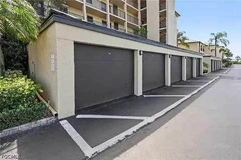 4703 SE 17th Pl #205, Cape Coral, FL 33904