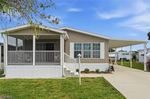 5 Monaco Ter, Naples, FL 34112