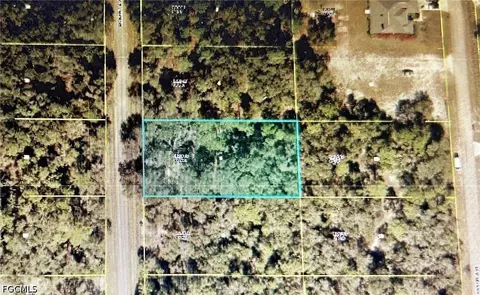 1914 Robert Ave, Lehigh Acres, FL 33972