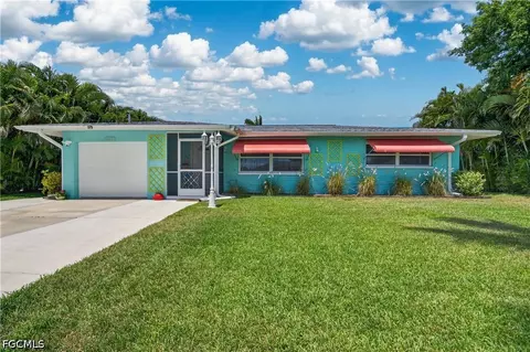 1407 SE 30th St, Cape Coral, FL 33904