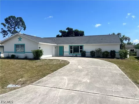 22127 Lancaster Ave, Port Charlotte, FL 33952