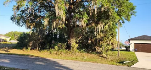 Jabara Cir, Labelle, FL 33935 photo 3