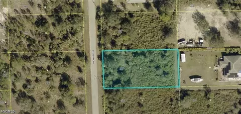 914 Broadway Ave, Lehigh Acres, FL 33972