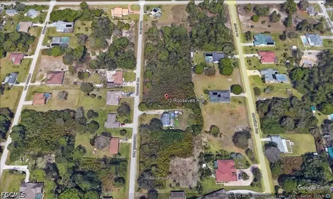 12 Roosevelt Ave, Lehigh Acres, FL 33936