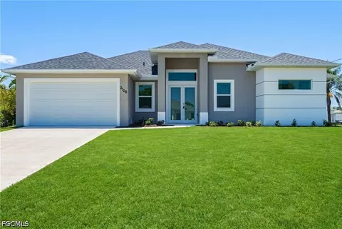 2108 NE 15th Ter, Cape Coral, FL 33909
