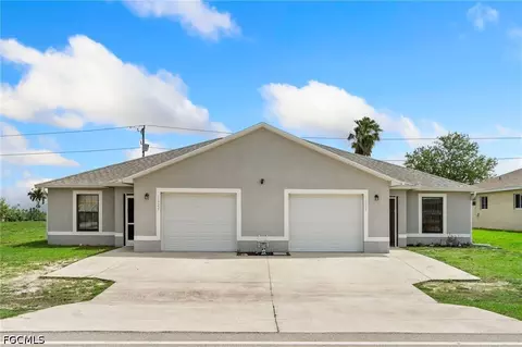 1023 1025 Andalusia Blvd, Cape Coral, FL 33909