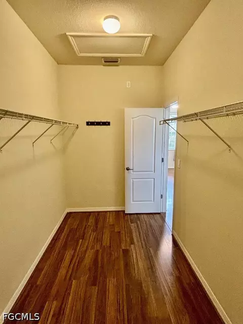8128 Piedmont Dr, Naples, FL 34104 photo 7