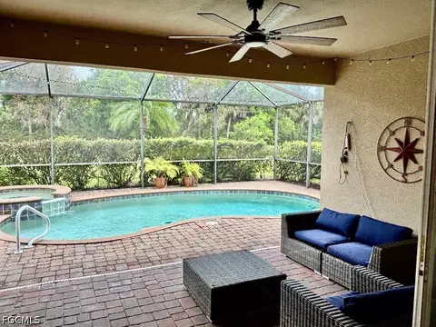 8128 Piedmont Dr, Naples, FL 34104 photo 3