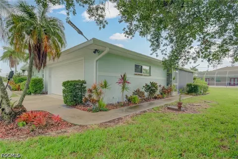 14539 Riverside Dr, Fort Myers, FL 33905