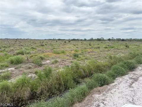 7156 6th Rd, Labelle, FL 33935 photo 9
