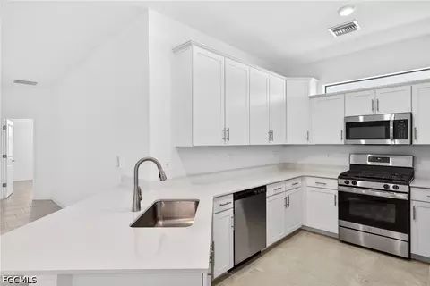 Kitchen - 19488 Hinkley Dr, Estero, FL 33928 photo 2 of 3