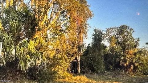 3515 27th St SW, Lehigh Acres, FL 33976